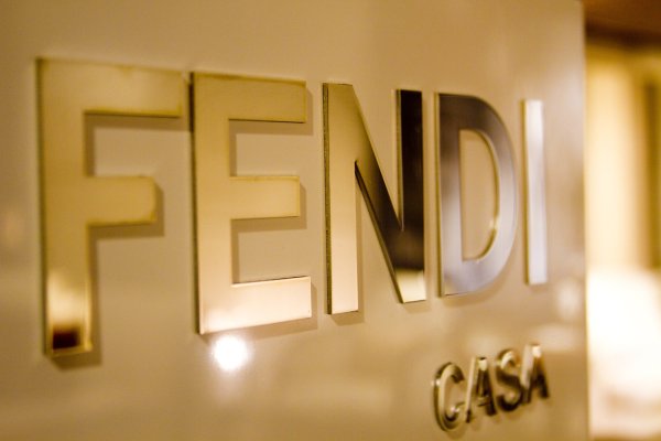 Fendi бренд