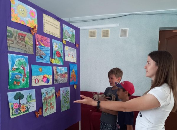 Советские плакаты про учителей