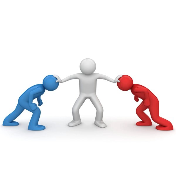 Конфликт на прозрачном фоне