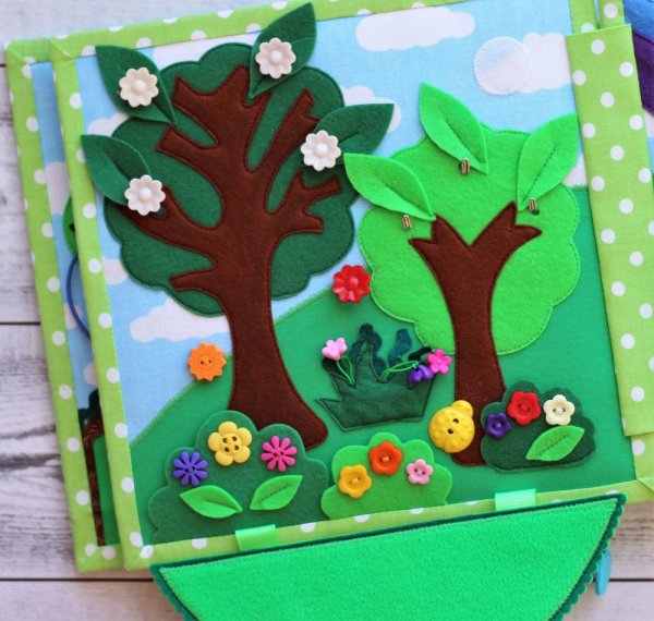Дерево из фетра с липучками