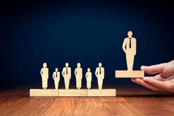 Лидерство фон