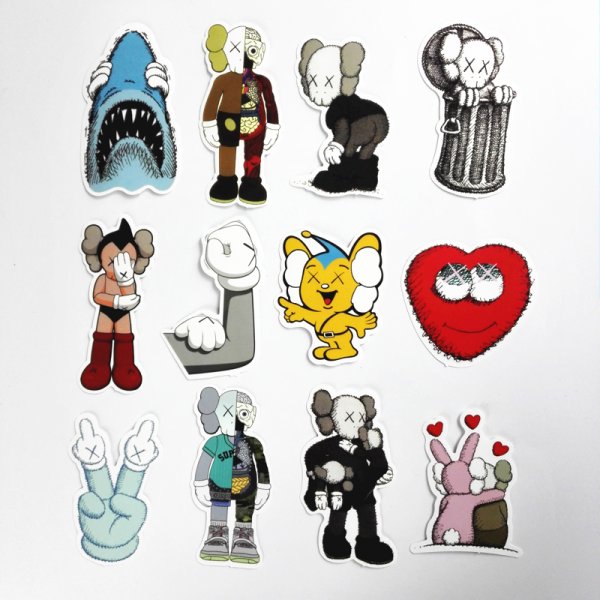 Необычные наклейки