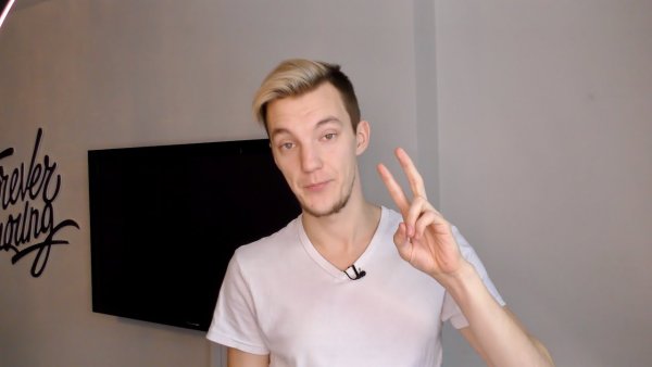 Астафьев блоггер