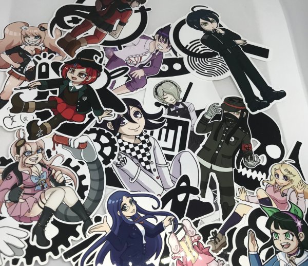 Школа отчаяния аниме Чиби