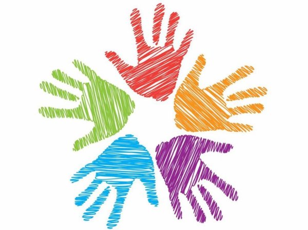 Разноцветные человечки