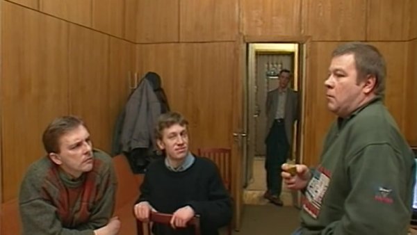 Улицы разбитых фонарей постеры к сериалу