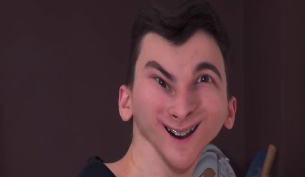 Стикеры Брайан Мапс