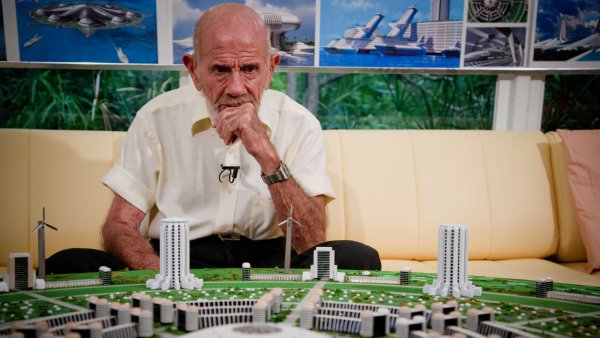 Жак Фреско с Роксаной Медоуз