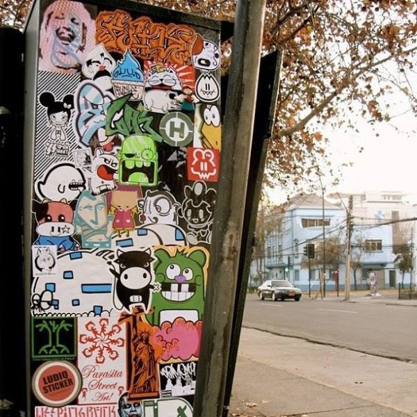 Стикеры уличное искусство