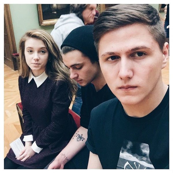 Руслан Тушенцов и его девушка 2021