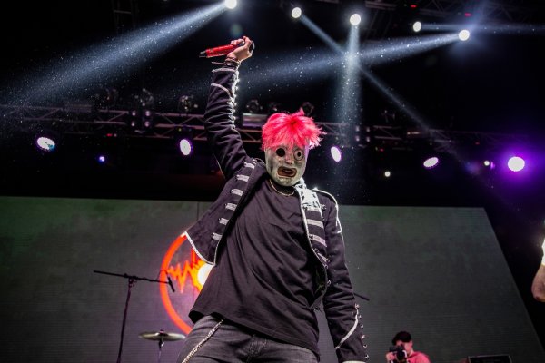 Радио тапок обложка