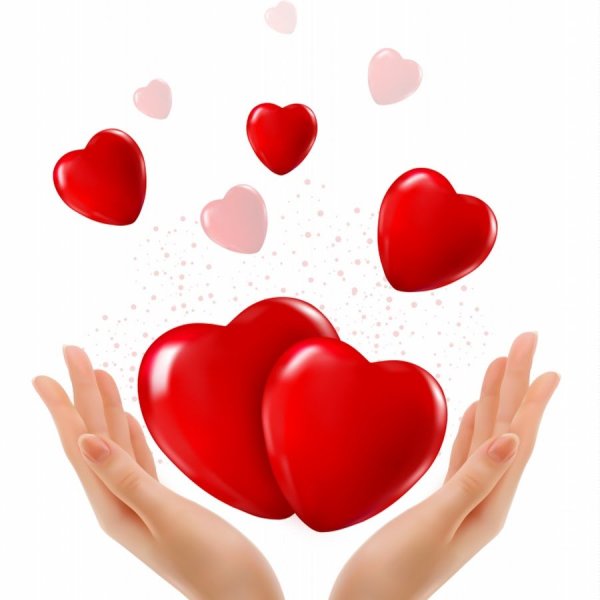 Сердечко в ладошках