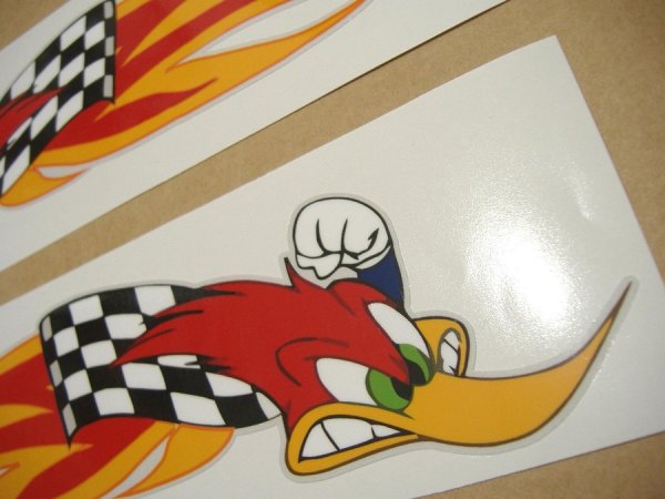 Woody Woodpecker надпись