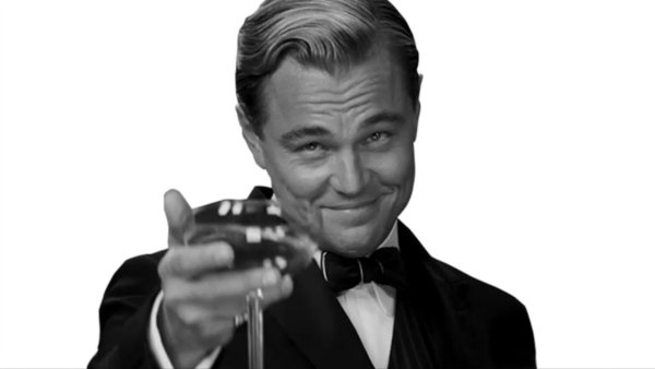 Леонардо ДИКАПРИО С бокалом