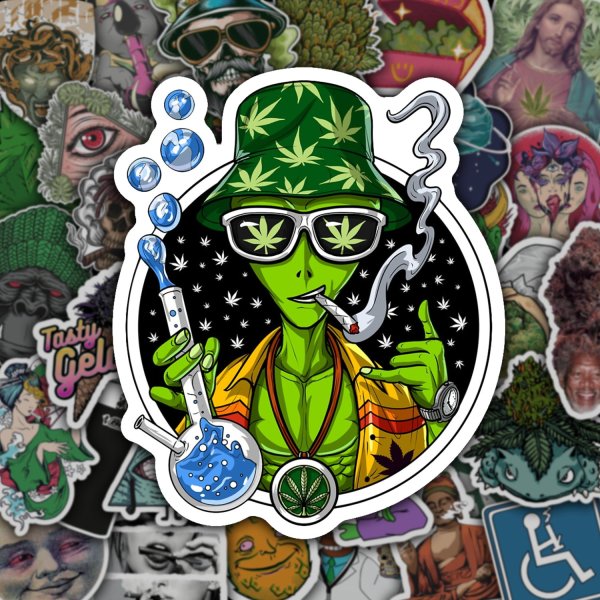 Инопланетянин с марихуаной