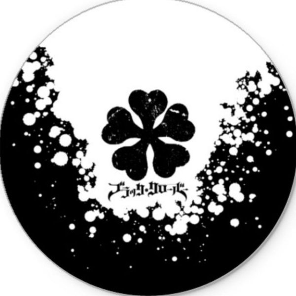 Пятилистник клевера аниме