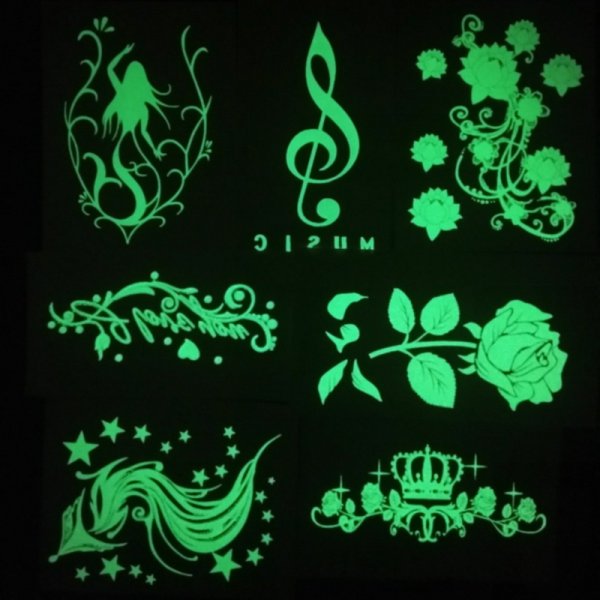 Наклейки светящиеся в темноте