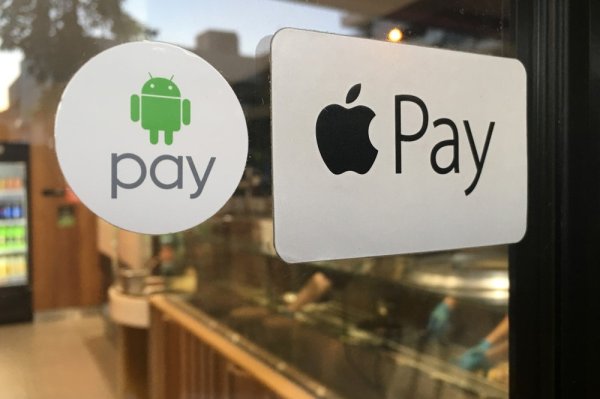 Apple pay наклейка