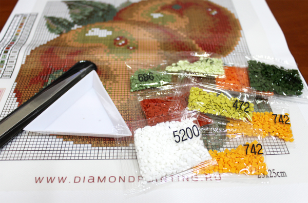 Фигурки из алмазной мозаики