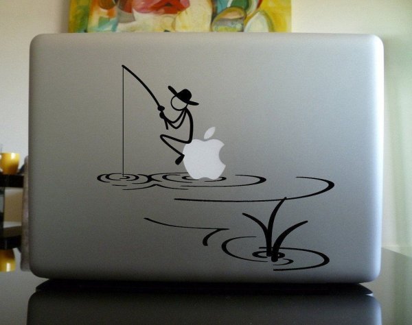 Обклеенный макбук