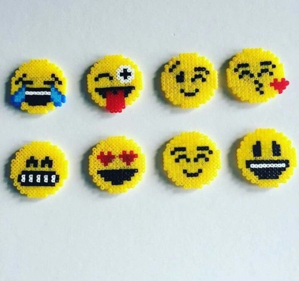 Смайлик из бисера