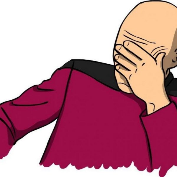 Смайл закрывающий лицо рукой