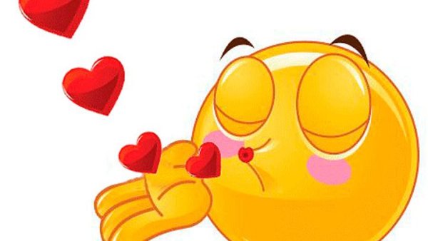 Воздушный поцелуй смайлик