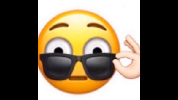 Смайлик с очками