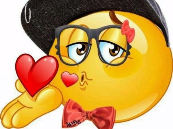 Целующий смайлик