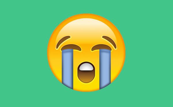 ЭМОДЖИ плачет