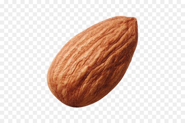 Миндаль на белом фоне