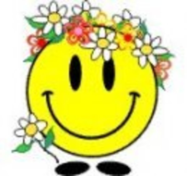 Смайлик с венком на голове