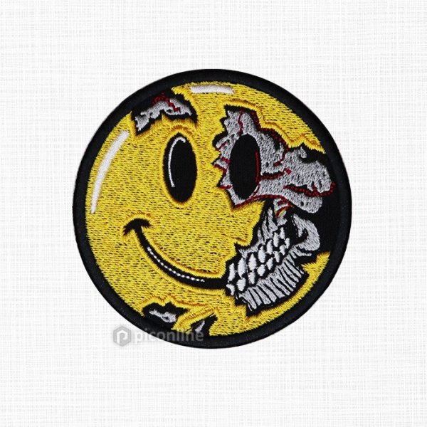 Злой смайлик нашивка