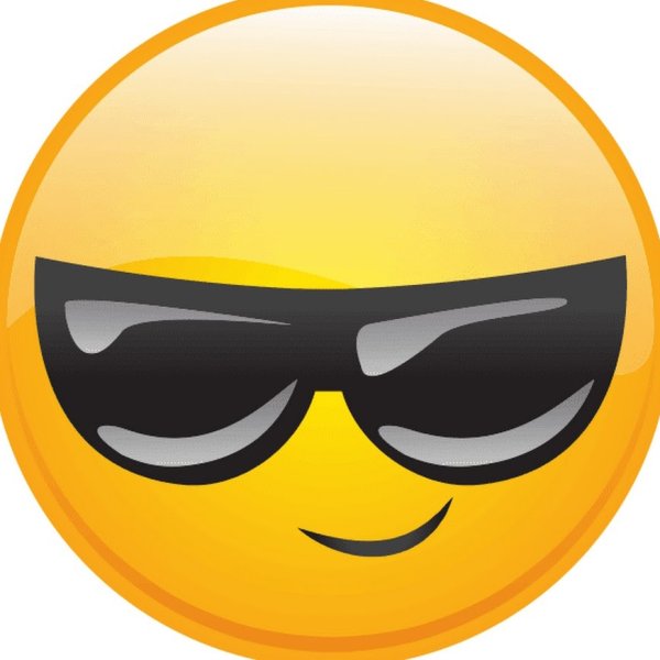 Смайл в черных очках