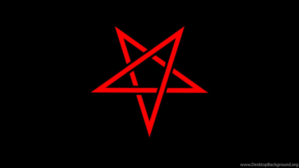 Пентаграмма на черном фоне