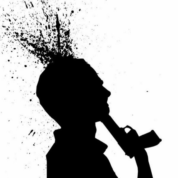 Пистолет у головы