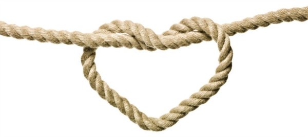 Канат на белом фоне