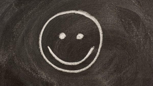 Смайлик мелом