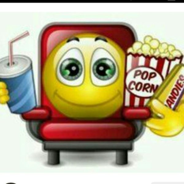 Смайлик жующий попкорн