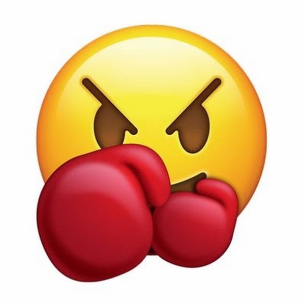 Смайлики дерутся