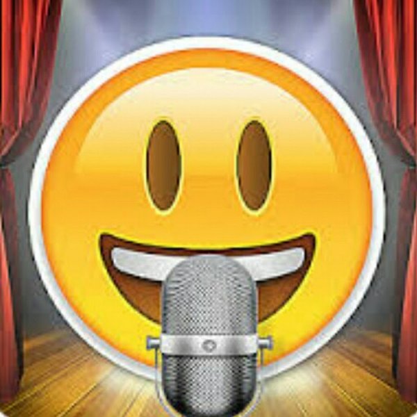 Смайлик с ноутбуком