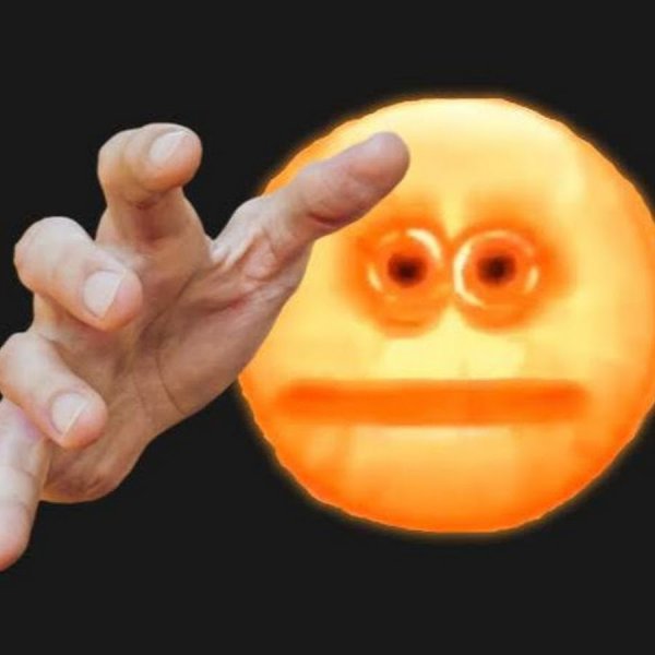 Смайлик с красными глазами и рукой