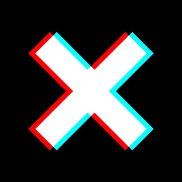 Красный крест на черном фоне