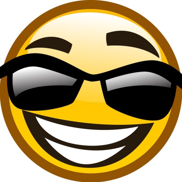Смайлик в черных очках