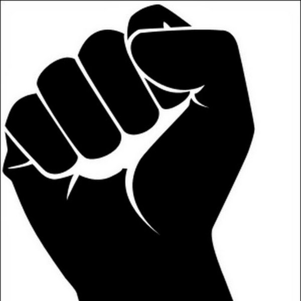 Сжатый кулак символ