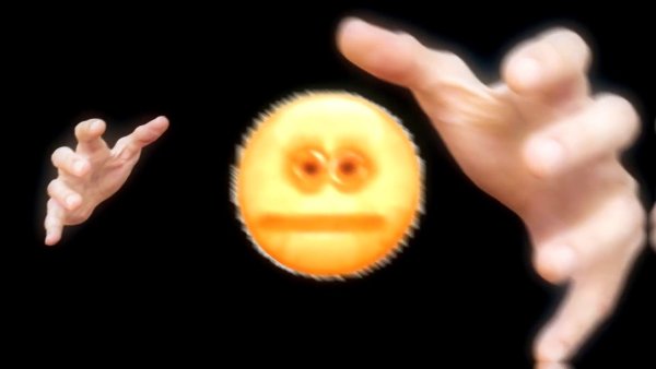 Протягивает ладонь