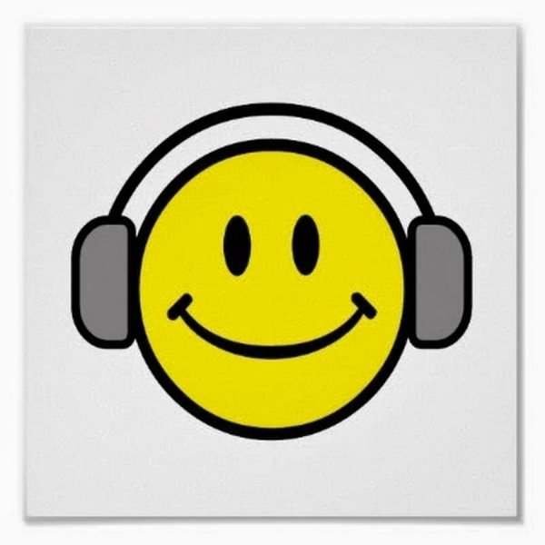 Смайлик с микрофоном