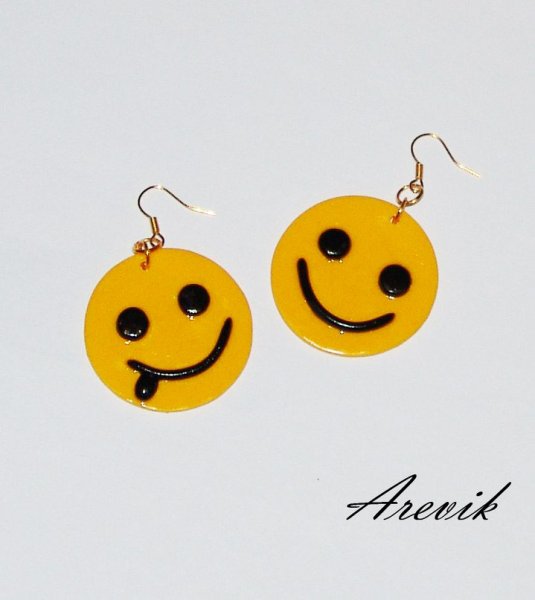 Сережки из полимерной глины прикольные