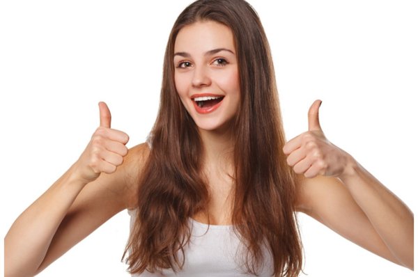 Девушка палец вверх