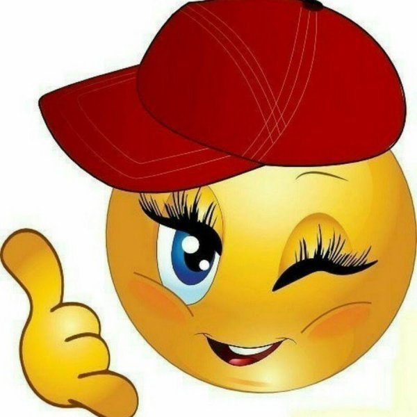 Смайлик в кепке